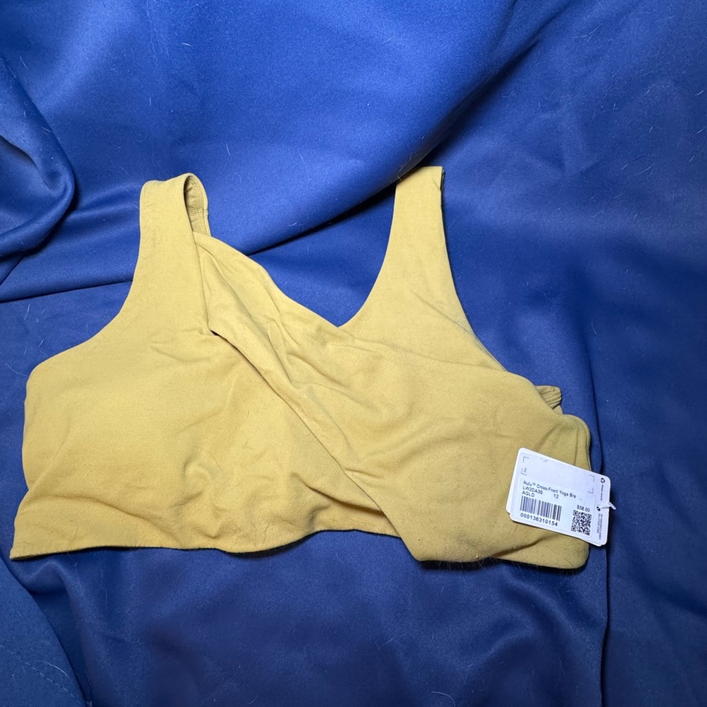 NWT Lululemon Cross Front Yoga Bra Size 12 in Color Allspice